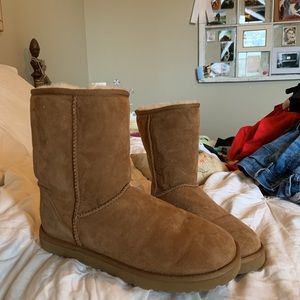 Ugg boots size 10 worn once